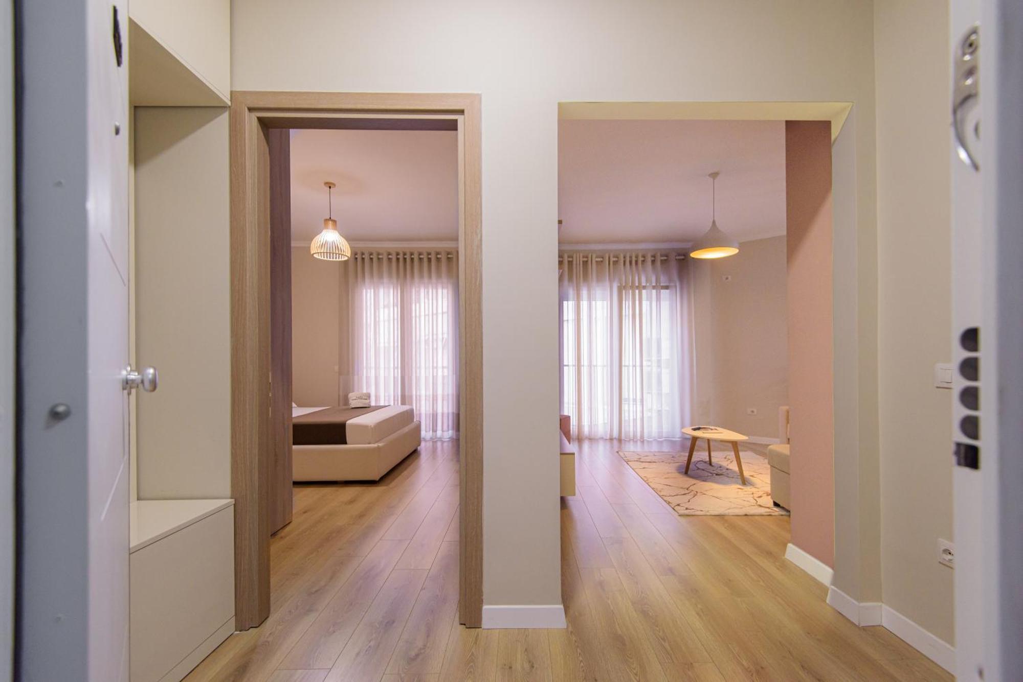 Loris 205 Durres